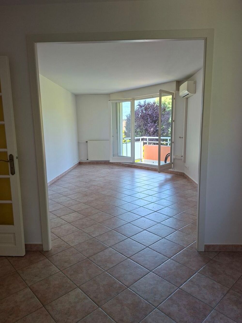 Location Appartement 700 euros appartement T2 65m² vu sur parc nord Vizille Vizille