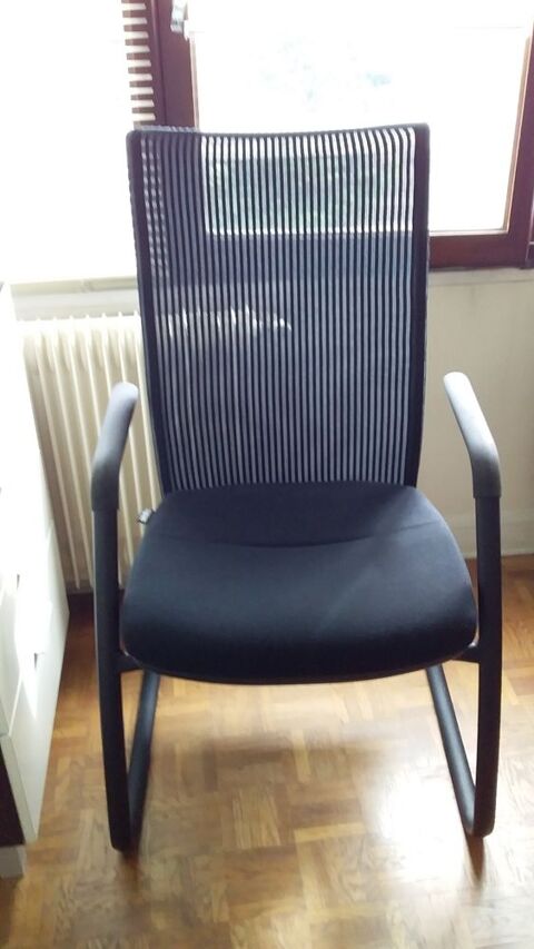 Chaise fauteuil de bureau EUROSIT 17 La Varenne St Hilaire (94)