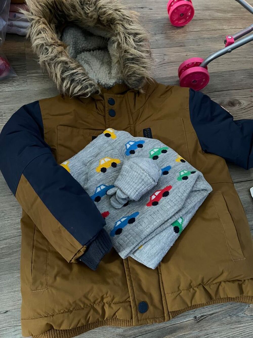 veste d'hiver pour gar&ccedil;ons, taille 104 Vtements enfants