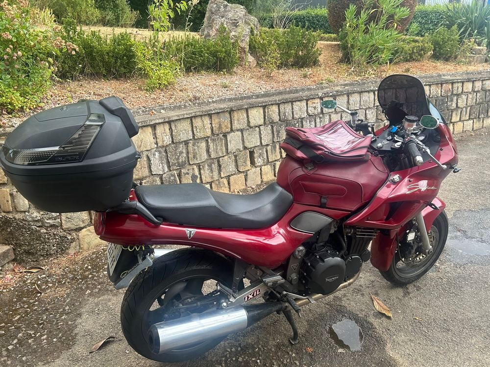 TRIUMPH 1996 occasion 53200 Ch&acirc;teau-Gontier