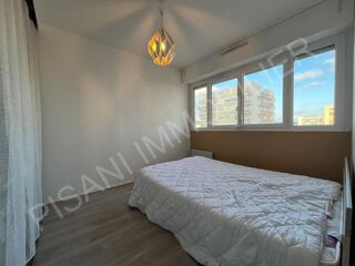  Appartement  vendre 4 pices 82 m