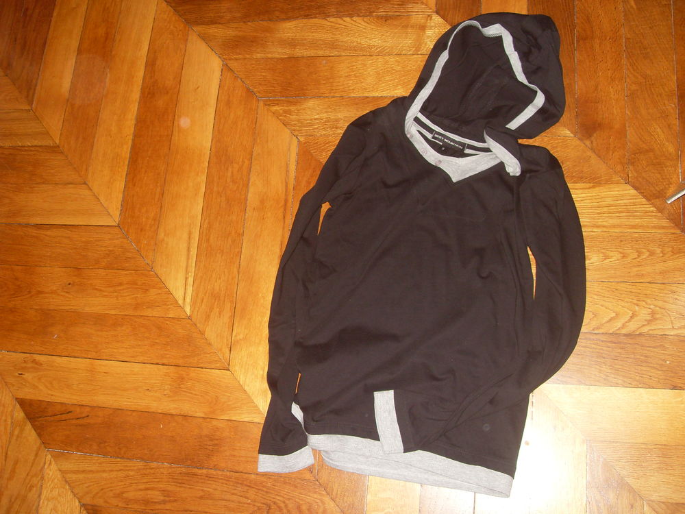 Sweet fin homme de taille S de marque Best Montain Vêtements