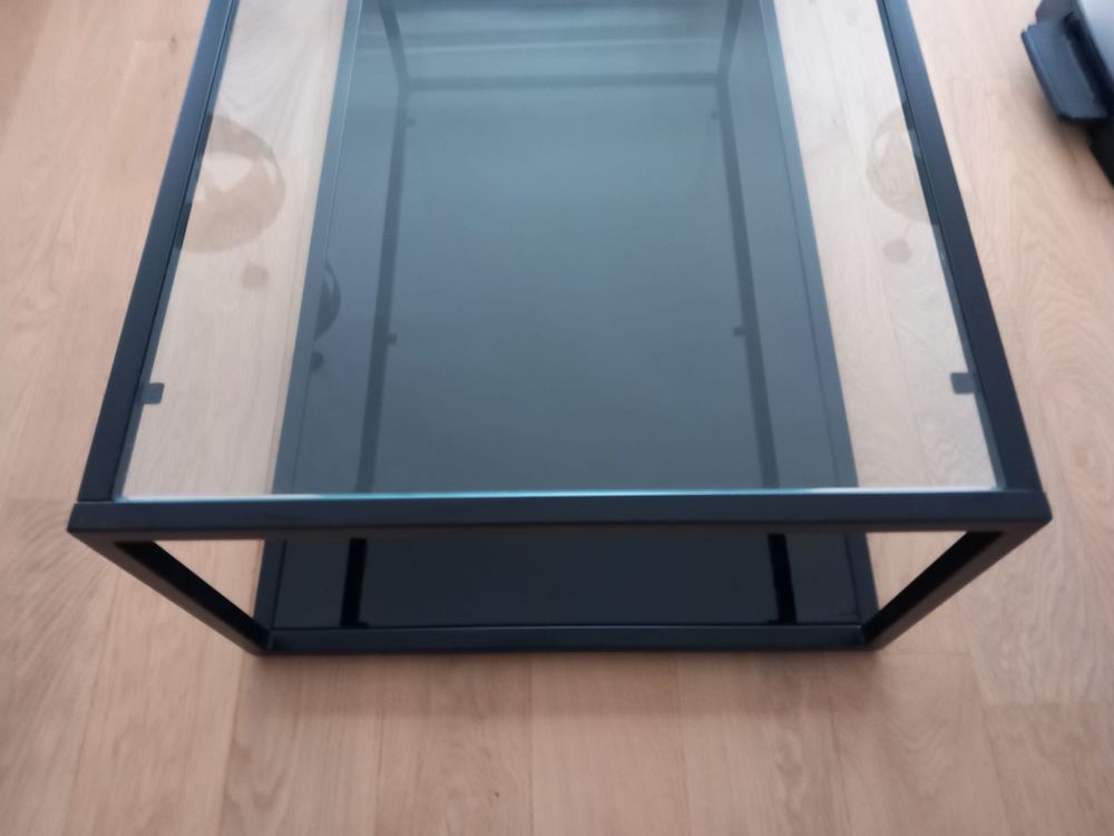 Grande table basse verre et m&eacute;tal noir comme neuve Meubles