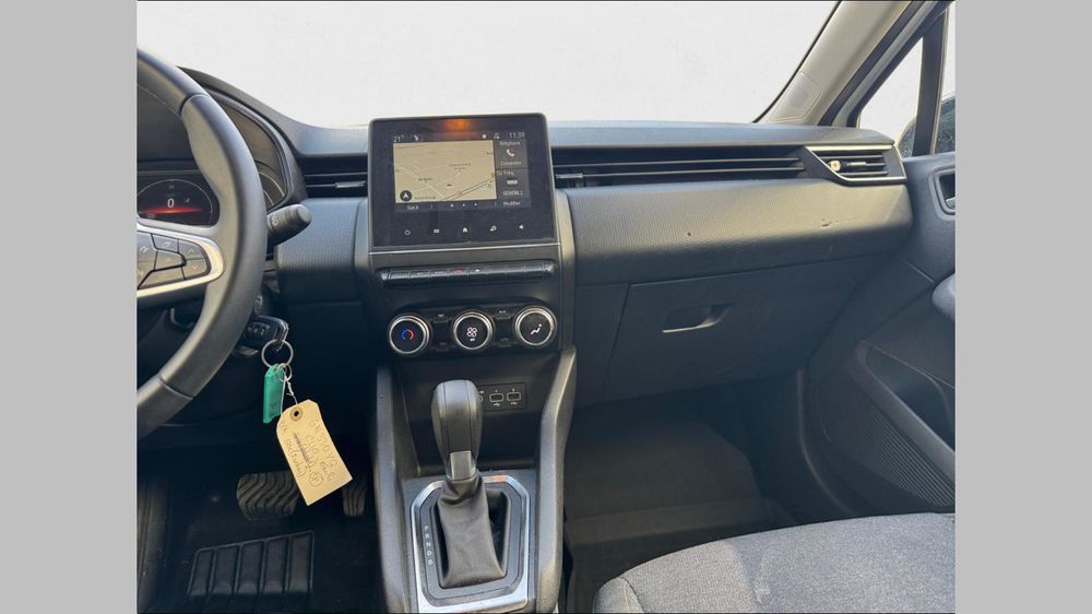 Clio IV CLIO SOCIETE E-TECH FULL HYBRID 145 EQUILIBRE REVERSIBLE 2023 occasion 92120 Montrouge
