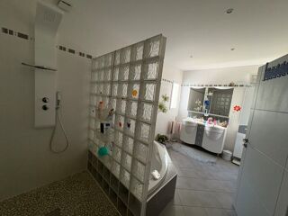  Villa � vendre 6 pi�ces 224 m�