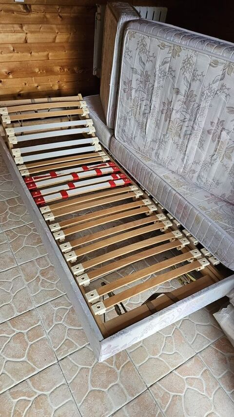 lit 140 multiposition 150 Saint-Czaire-sur-Siagne (06)