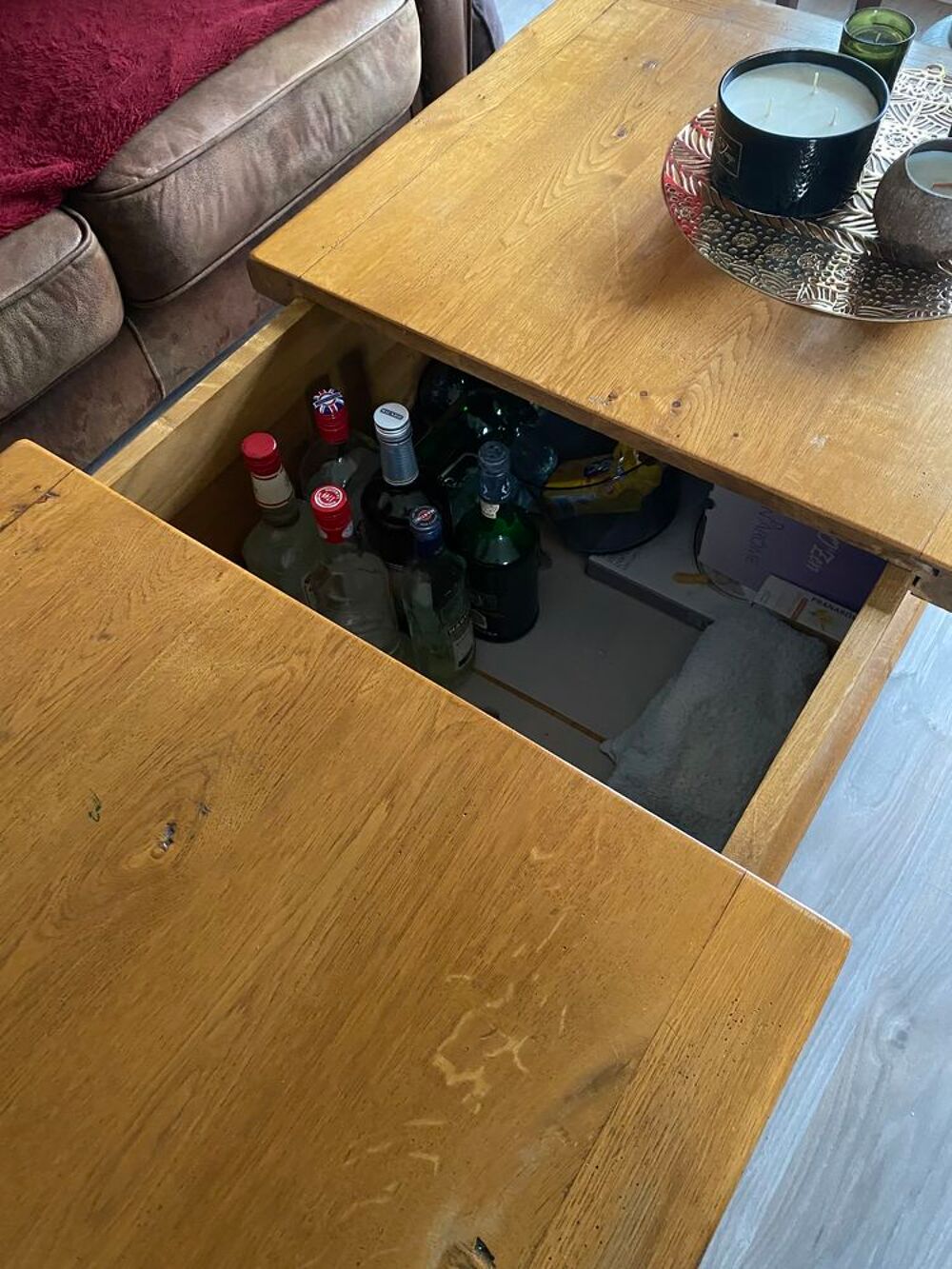 Table basse coffre en ch&ecirc;ne massif Meubles