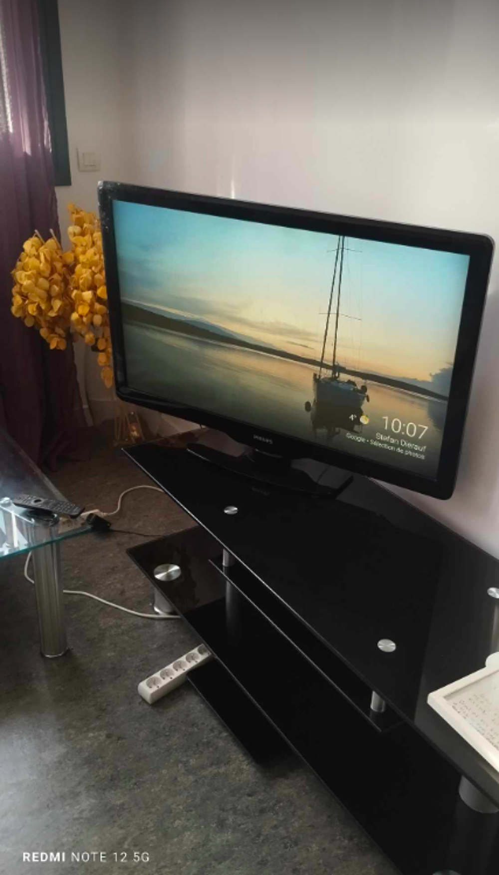 "TV Philips &eacute;cran plat 40 pouces en parfait &eacute;tat" Photos/Video/TV