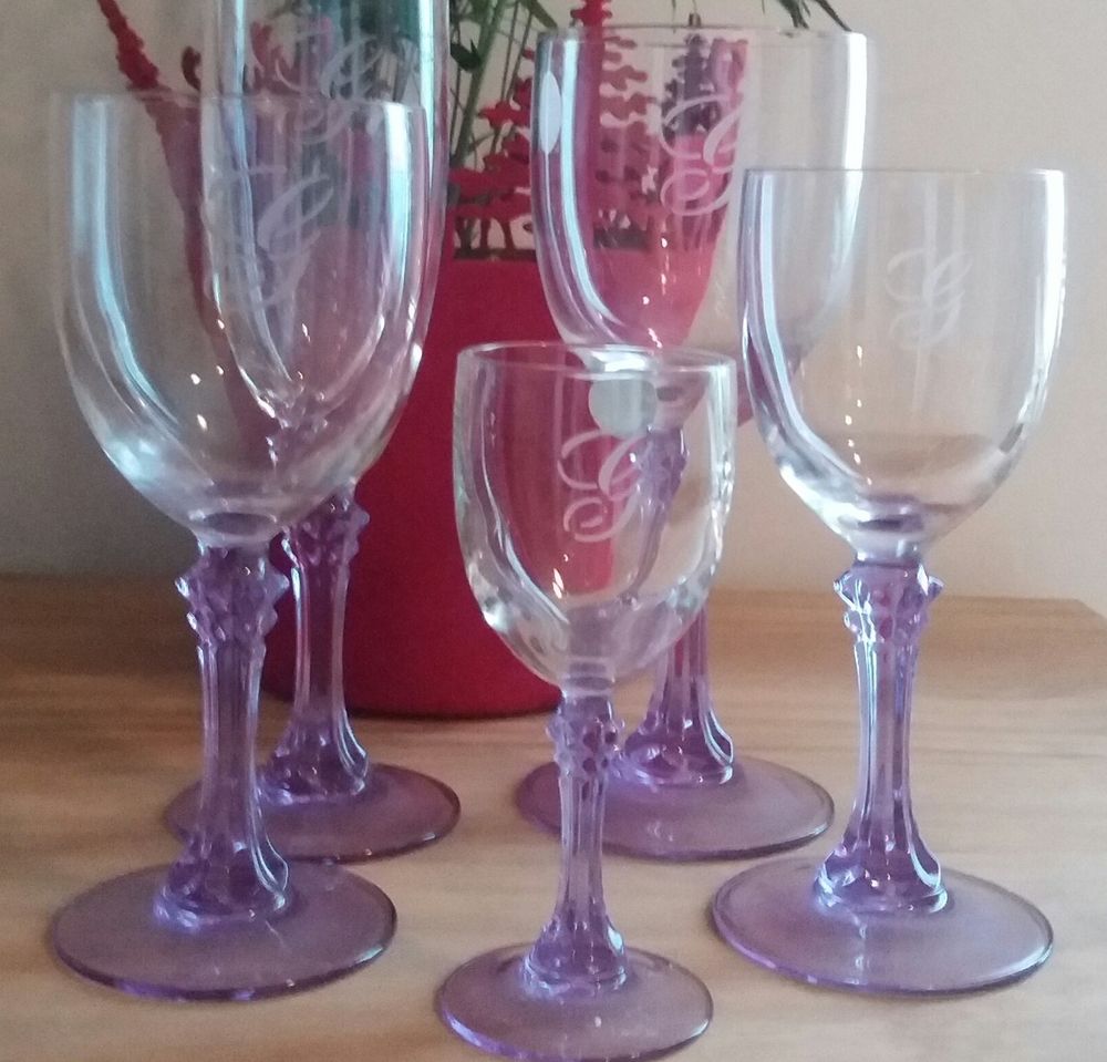 48 verres grav&eacute;s lettre G en cristal d'Arques - Rare Cuisine