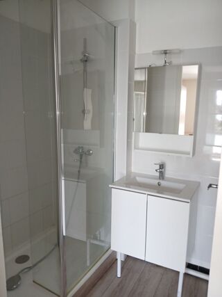  Appartement à louer 2 pièces 30 m²