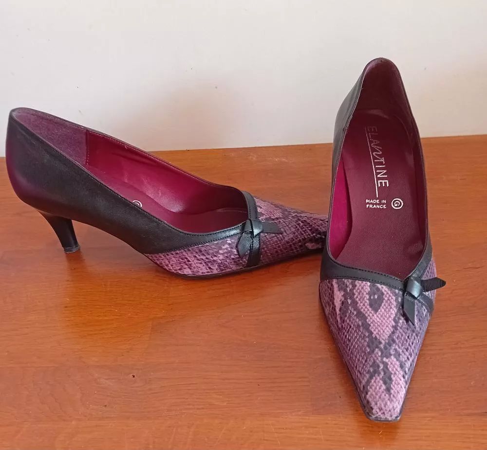 Escarpins &agrave; talons aiguilles T.40/ Chaussures