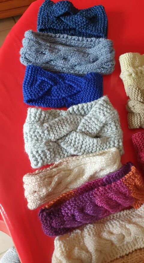 headband tricote main 
8 Dourdan (91)