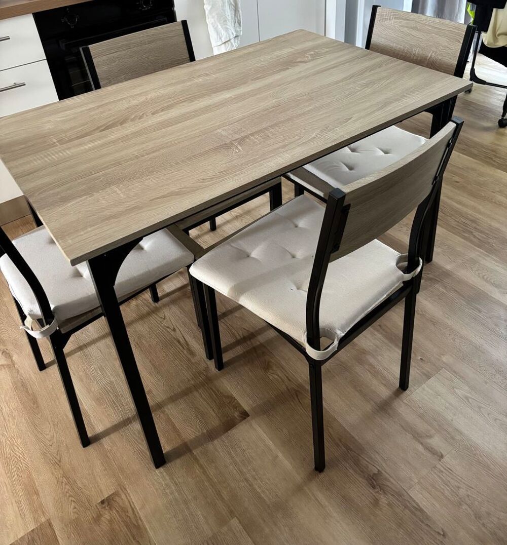 Table et chaises Meubles