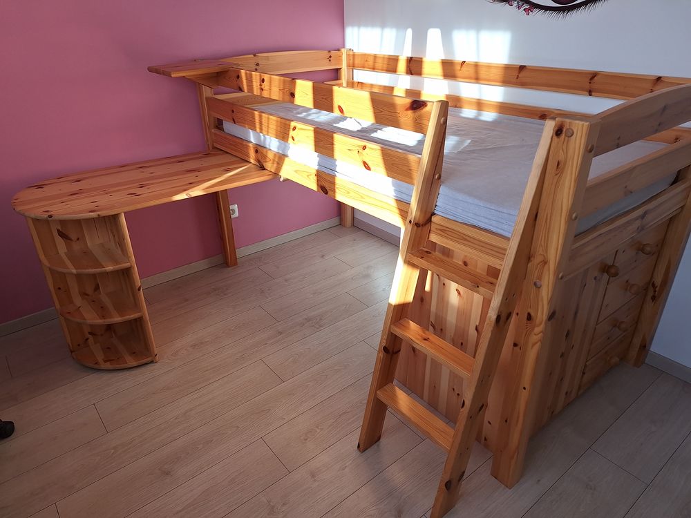 Lit mezzanine compact bois + bureau + commode Mobilier enfants