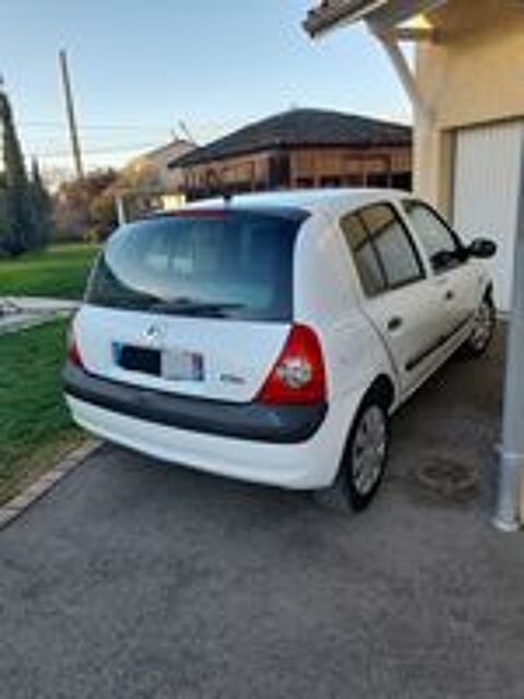 Clio II Clio 1.2i 16V Billabong 2003 occasion 31410 Lavernose-Lacasse
