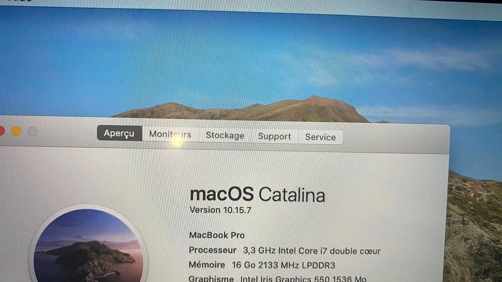 Macbook pro touch bar 2017 i7 16ram 256Go SSD Matériel informatique