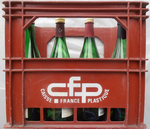 Casier en plastique pour bouteilles 5 Décines-Charpieu (69)