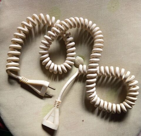 Rallonge �lectrique vintage beige � spirales 8 Beauchamp (95)