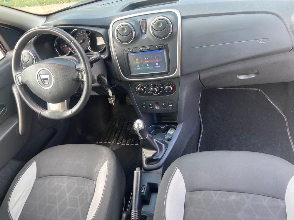 Sandero TCe 90 Stepway Prestige 2014 occasion 33460 Arsac