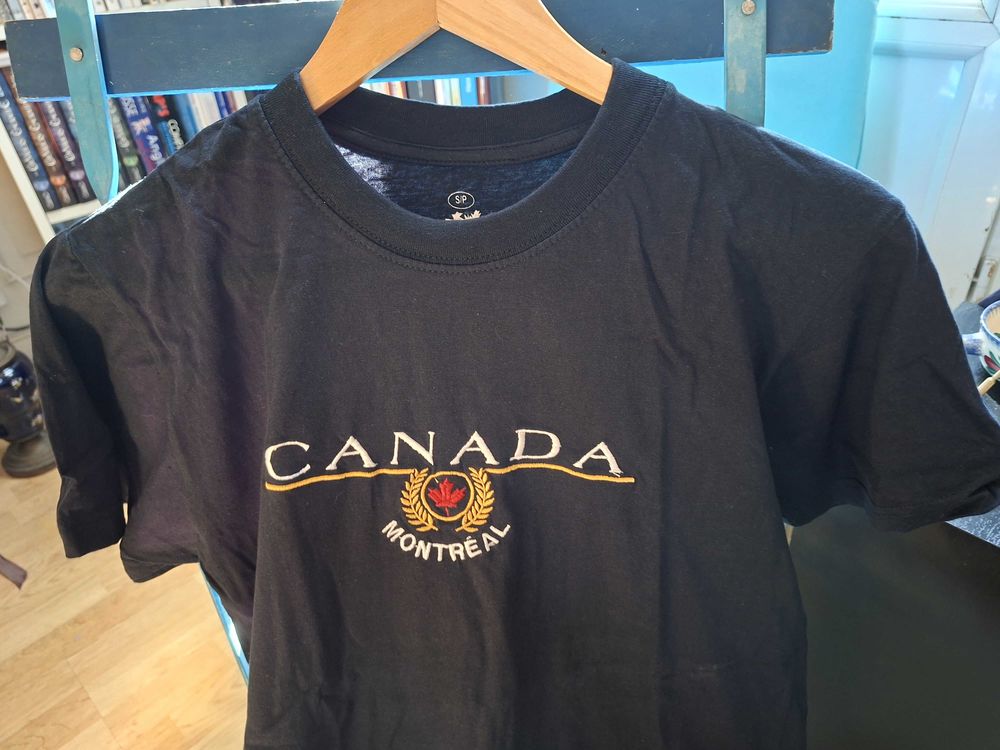 Tee-shirt mixte taille S Vêtements