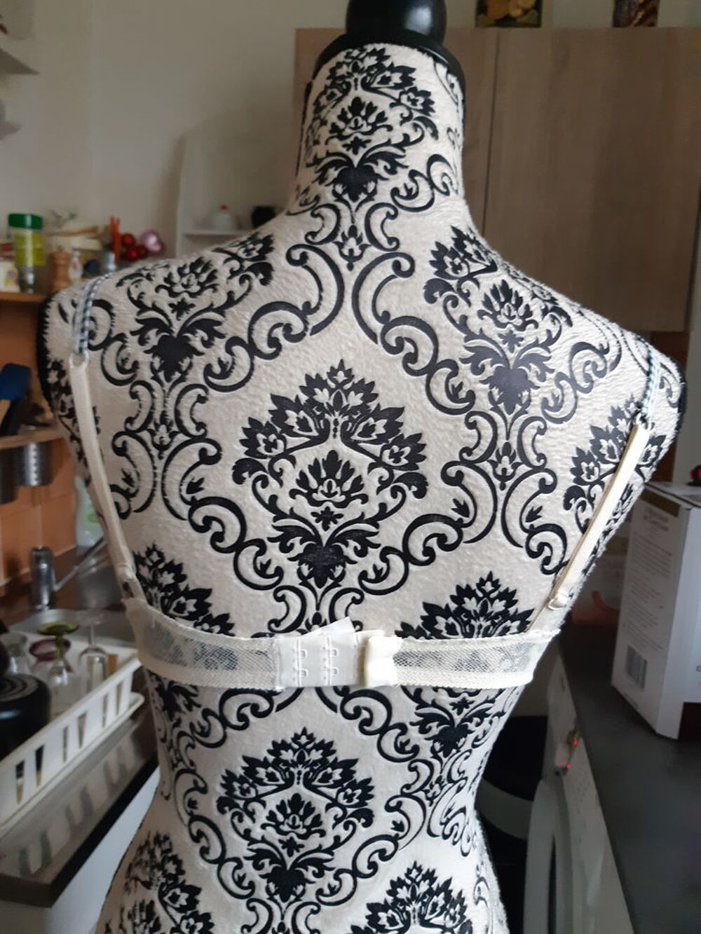 soutien gorge ETAM vichy bleu et blanc NEUF T 90C
Vêtements