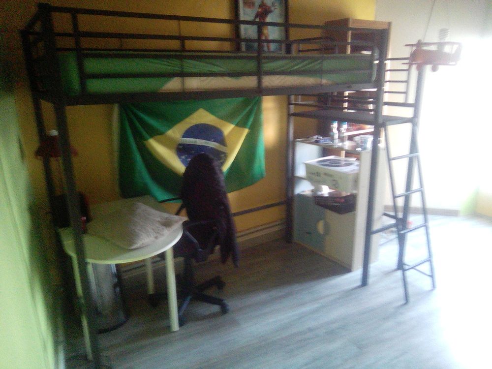 Lit Mezzanine avec Plateforme---> 130.00 €
Mobilier enfants