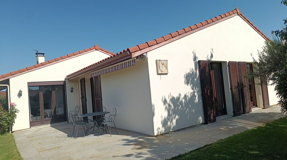 Vente Maison Maison plain pied+2 garages Vic-en-bigorre
