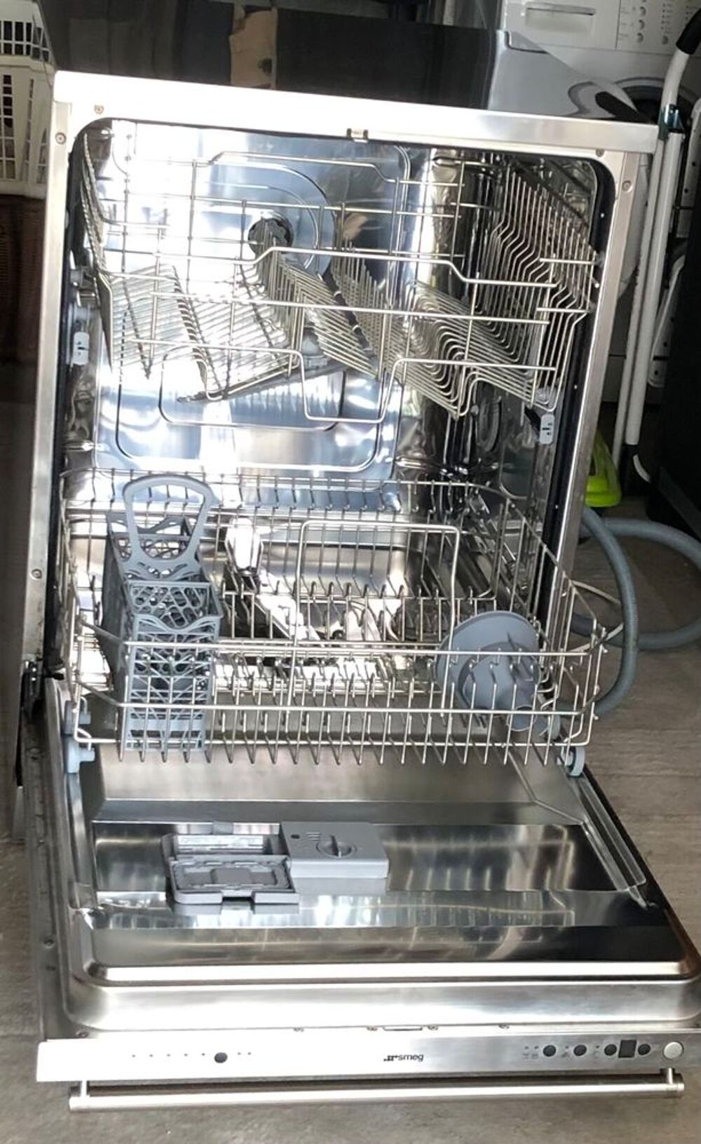 lave vaisselle Electroménager