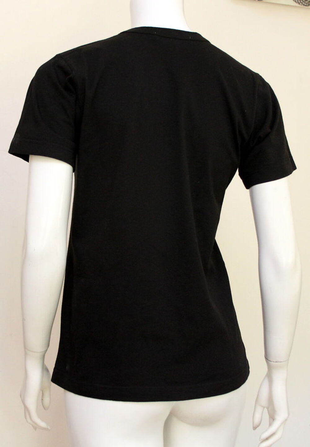 T-shirt noir COMME DES GARCONS x EVELYN REYES 
T.M ou 38/40 Vêtements