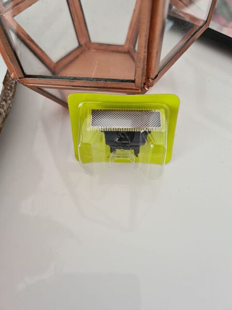 1 lame OneBlade Philips neuve visage 10 Bordeaux (33)