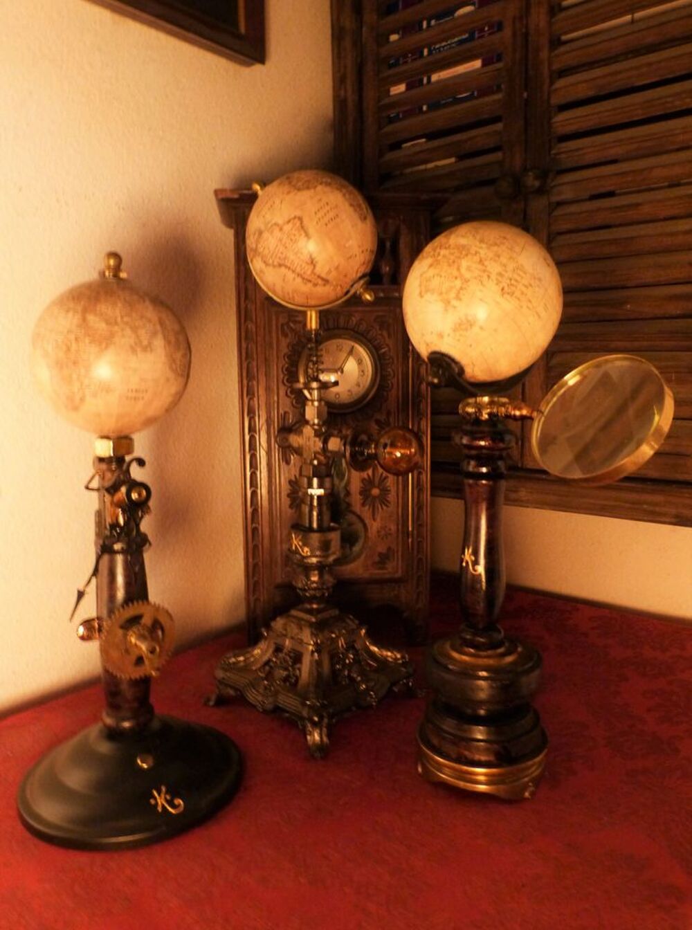 Globes de Curiosit&eacute;s &quot;METALIUM EARTHS OF SCIENCES&quot; Steampunk Dcoration