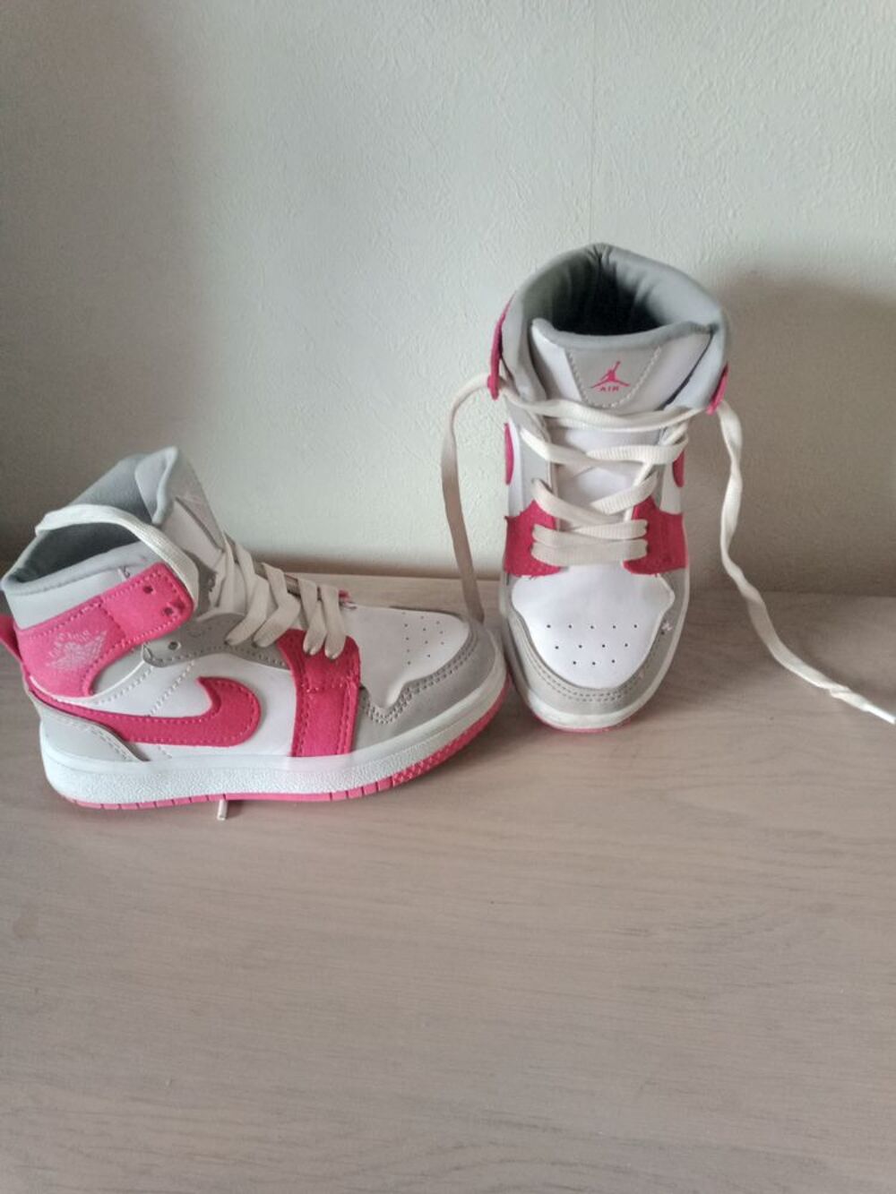 Baskets Jordan Air , enfant , pointure 27 Chaussures