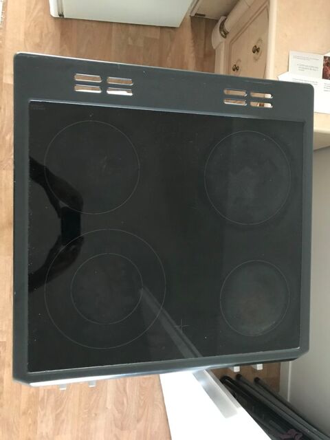 CUISINIRE BEKO 210 Paris 12 (75)