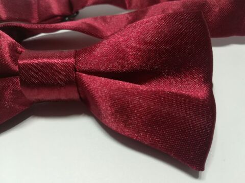 #Lot tt  1eur# Noeuds Papillons Neufs Destockage 1 Paris 17 (75)