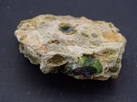 Grenats D�manto�des Monts Belqeys Azerba�djan 77gr 45 Moyenmoutier (88)