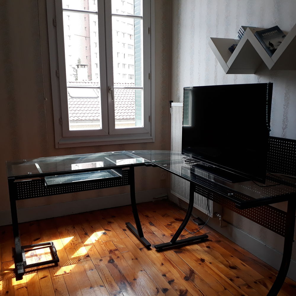 Bureau d'angle verre et acier Meubles