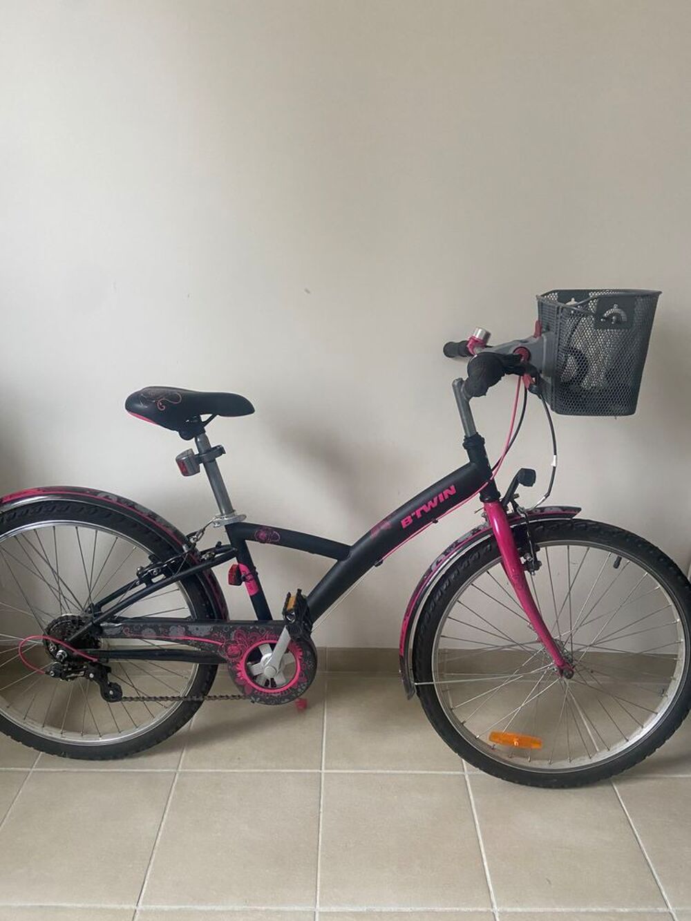 Achetez v lo 24 pouces btwin quasi neuf annonce vente Grenoble