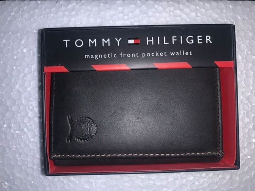 Portefeuille en cuir neuf Tommy Hilfiger emball&eacute; avec Boite Maroquinerie