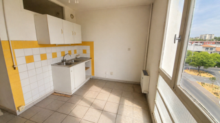  Appartement � vendre 4 pi�ces 80 m�