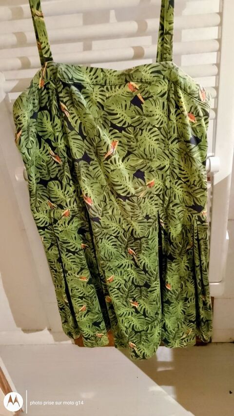 Robe d'�t� tr�s color�e 20 Lavaur (81)