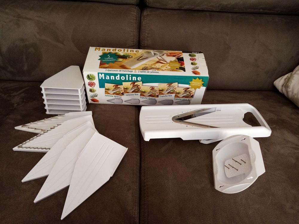 MANDOLINE neuve Cuisine