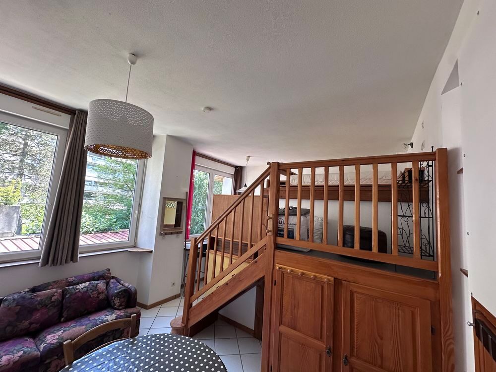 Location Appartement T1 avec mezzanine proche lycée Jules Haag Besançon