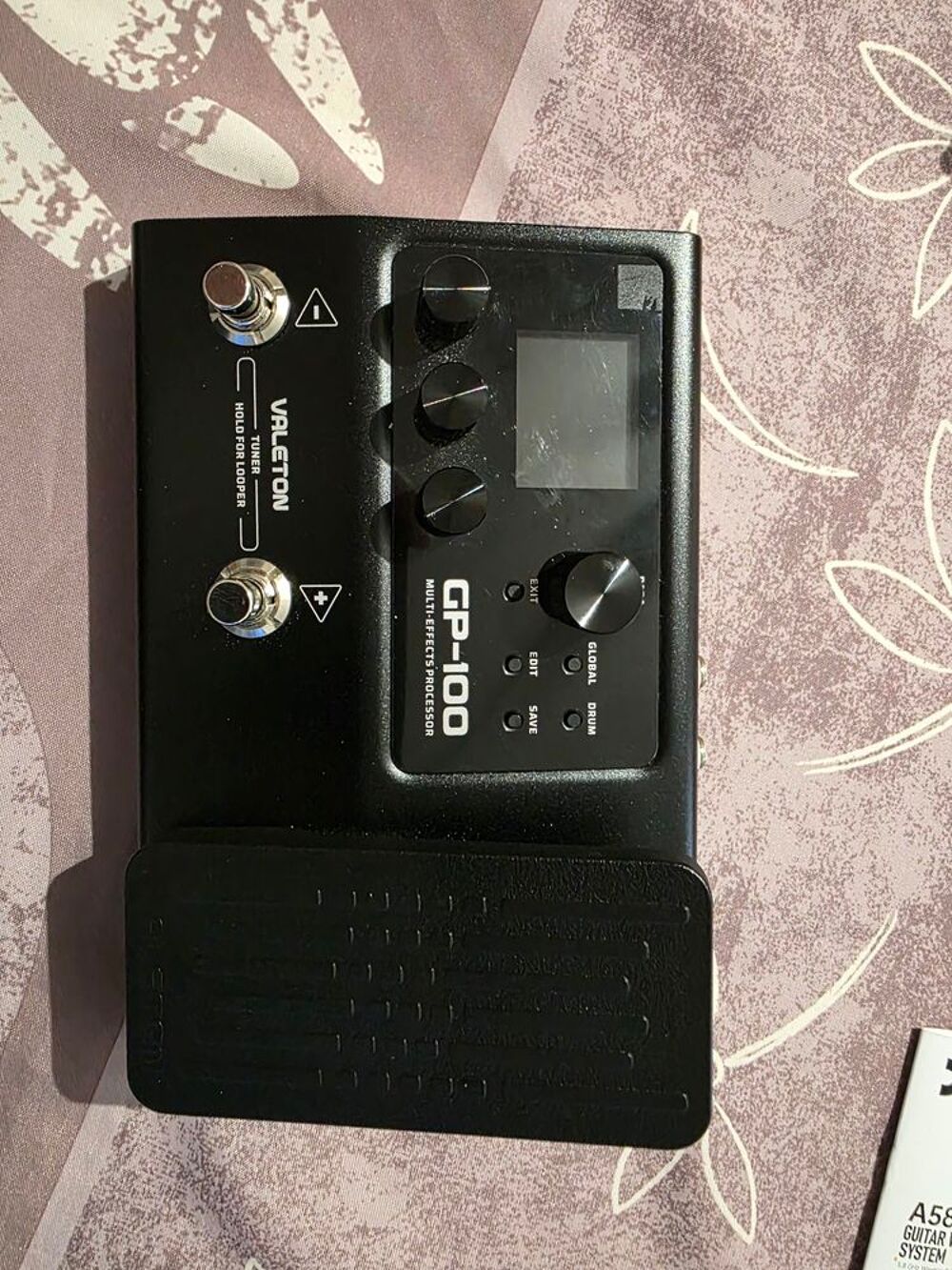 P&eacute;dalier multi-effets Valeton GP 100 Instruments de musique