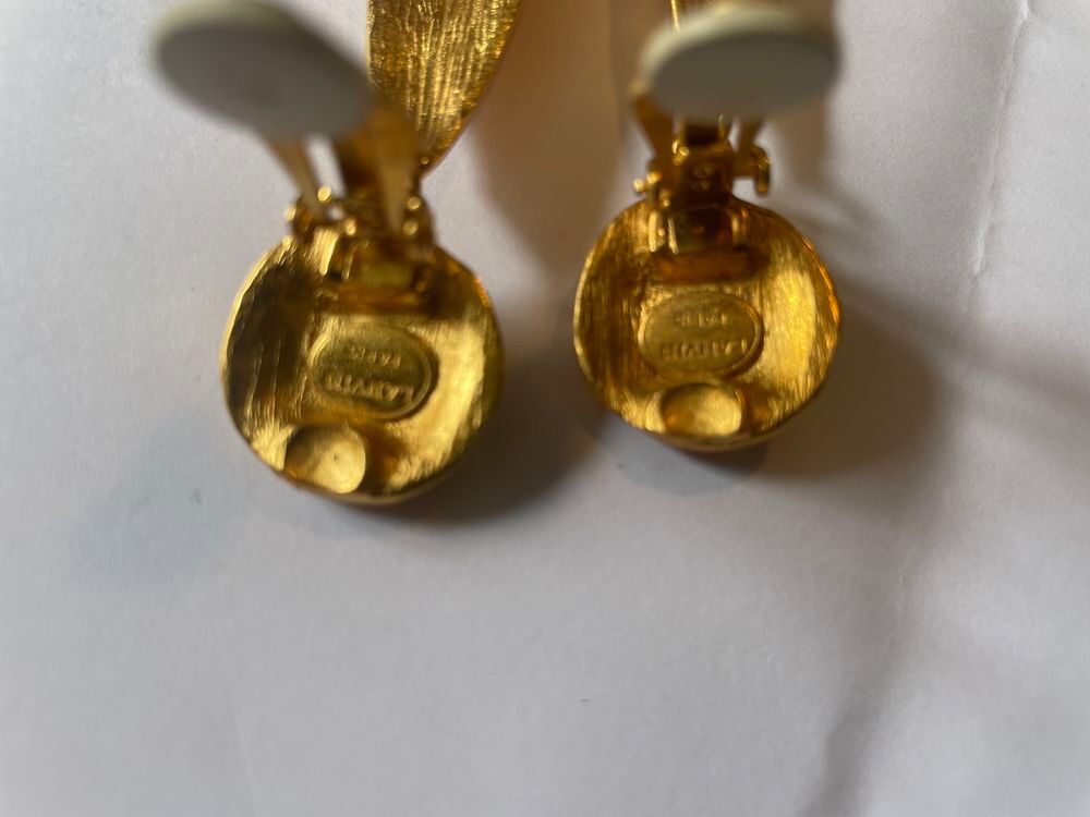 BO Boucles d'Oreilles Clip rond dor&eacute; + pendant goutte LANVIN Bijoux et montres