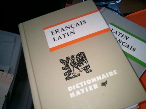 Dictionnaires Hatier Fran�ais/Latin et Latin/Fran�ais. 5 Cayeux-sur-Mer (80)