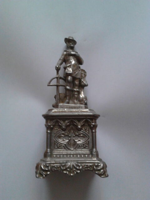 figurine ST HUBERT argent 29 Caen (14)