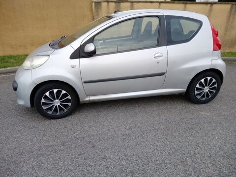 Peugeot 107 1.0e 12V 68ch 2-Tronic Trendy 2005 occasion Thonon-les-Bains 74200