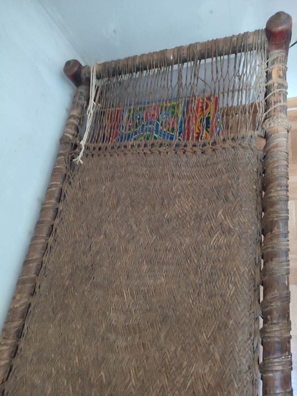 Charpoi lit indien en cuir Meubles