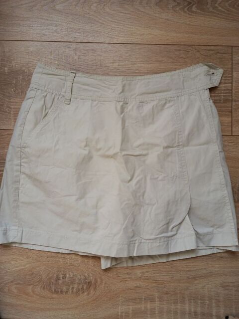 Short mini jupe beige marque Camaieu taille 36/38 3 Villiers (86)