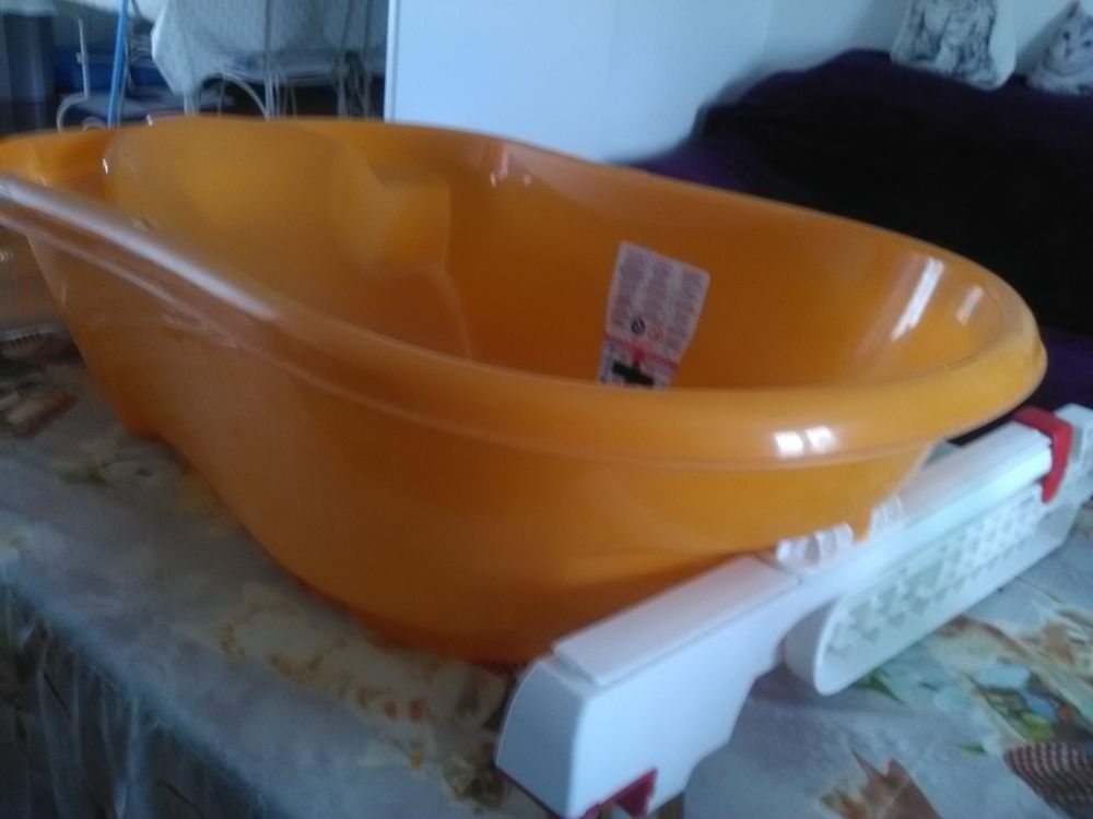 BAIGNOIRE POUR BEBE AVEC SUPPORT IK BABY Puriculture